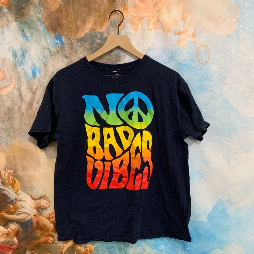Dark Navy T-shirt with No Bad Vibes rainbow writing